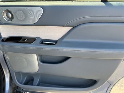 2023 Lincoln Navigator L Black Label