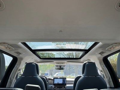 2023 Lincoln Navigator L Black Label