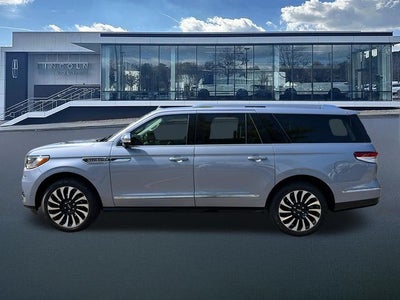 2023 Lincoln Navigator L Black Label