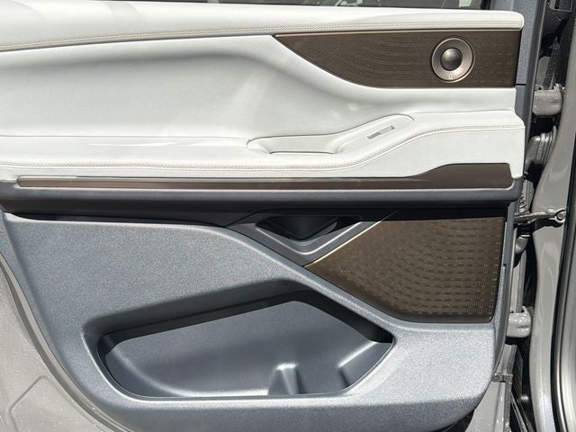 2026 Lincoln Navigator L Black Label