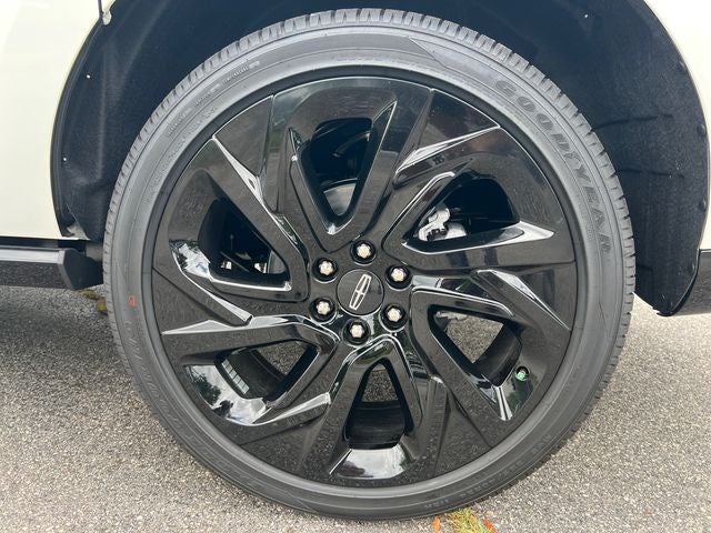 2027 Lincoln Navigator L Black Label
