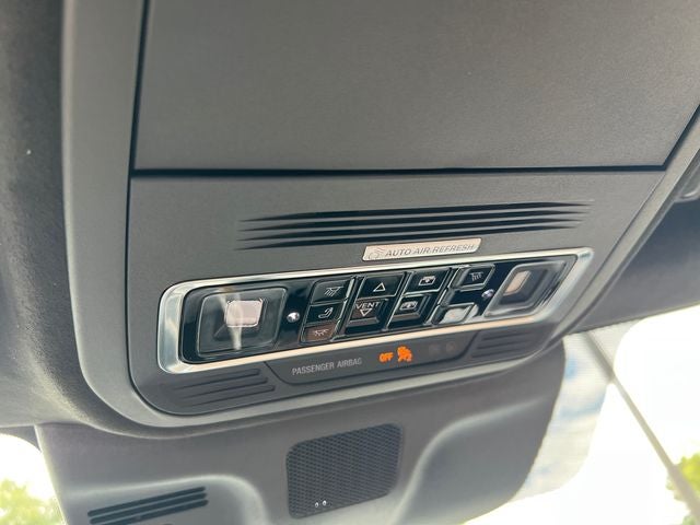 2027 Lincoln Navigator L Black Label