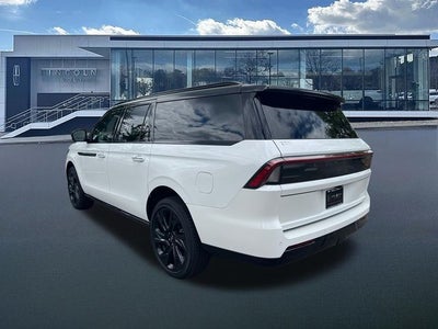 2027 Lincoln Navigator L Black Label
