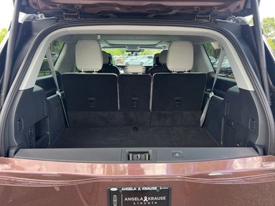2027 Lincoln Navigator L Black Label