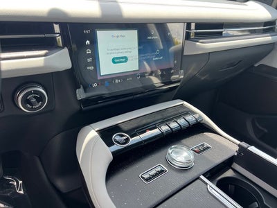 2027 Lincoln Navigator L Black Label