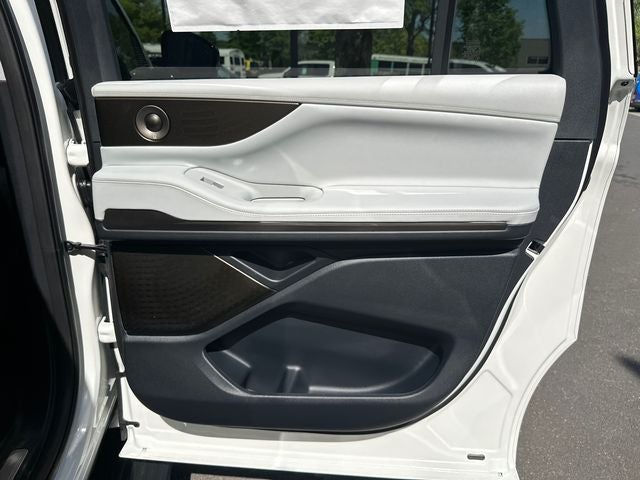 2026 Lincoln Navigator L Black Label