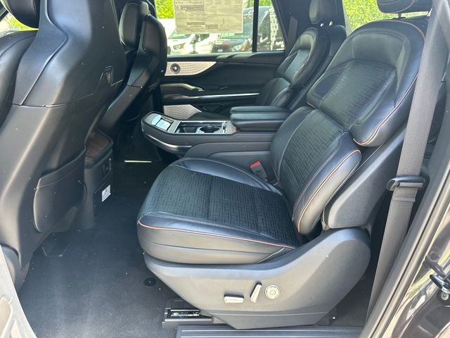 2026 Lincoln Navigator L Black Label