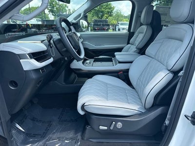 2026 Lincoln Navigator L Black Label