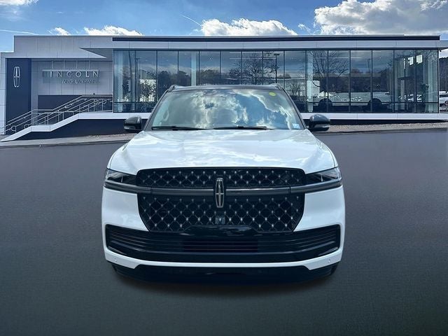 2026 Lincoln Navigator L Black Label