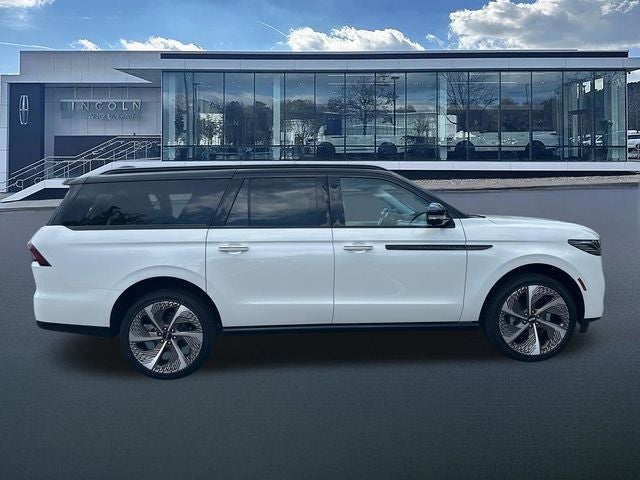 2026 Lincoln Navigator L Black Label