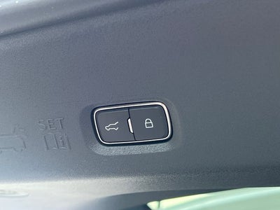 2027 Lincoln Navigator L Black Label
