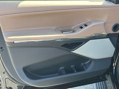 2027 Lincoln Navigator L Black Label