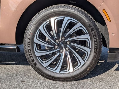 2025 Lincoln Navigator L Black Label