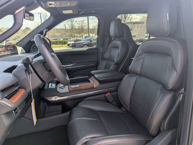 2026 Lincoln Navigator L Black Label