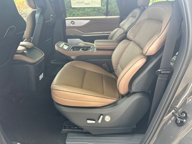 2026 Lincoln Navigator L Black Label