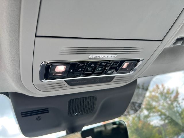 2027 Lincoln Navigator L Black Label