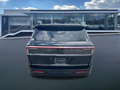 2027 Lincoln Navigator L Black Label