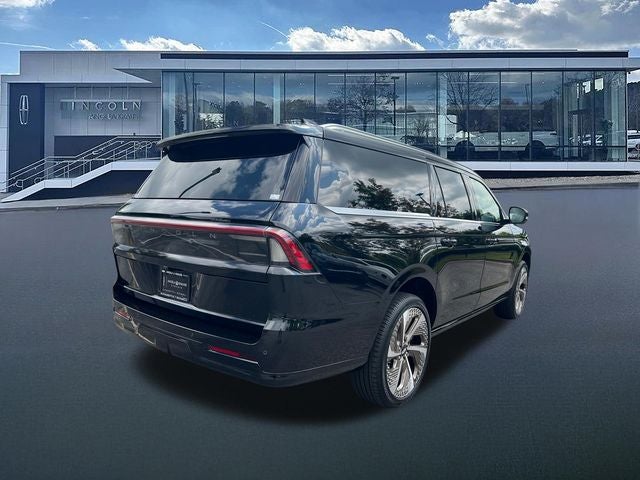 2027 Lincoln Navigator L Black Label