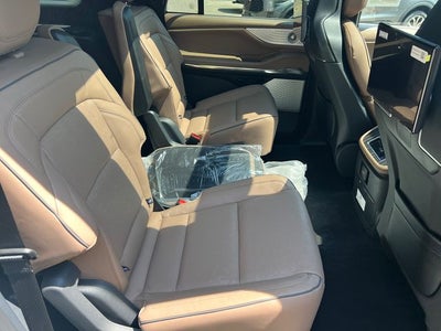 2027 Lincoln Navigator L Black Label
