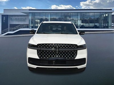2027 Lincoln Navigator L Black Label