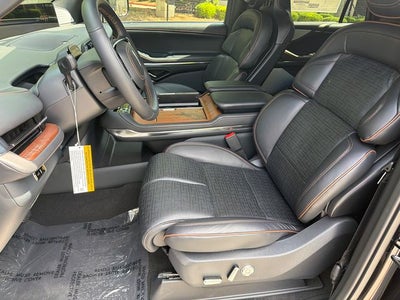 2026 Lincoln Navigator L Black Label