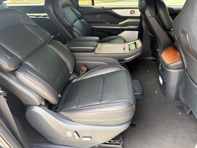 2026 Lincoln Navigator L Black Label