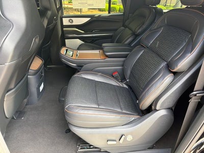 2026 Lincoln Navigator L Black Label