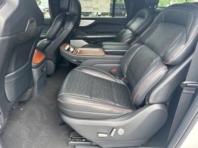 2026 Lincoln Navigator L Black Label