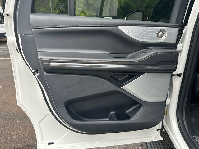 2026 Lincoln Navigator L Black Label
