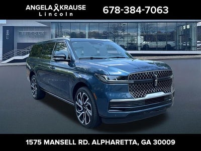2027 Lincoln Navigator L Reserve