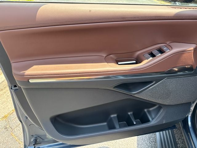 2027 Lincoln Navigator L Reserve