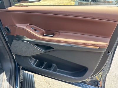2027 Lincoln Navigator L Reserve