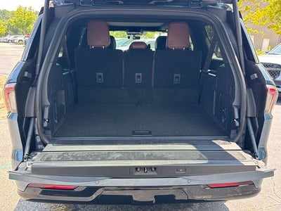 2027 Lincoln Navigator L Reserve