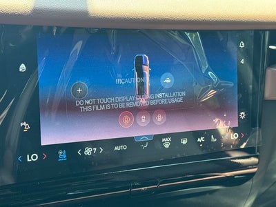2027 Lincoln Navigator L Reserve