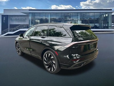 2024 Lincoln Nautilus Reserve