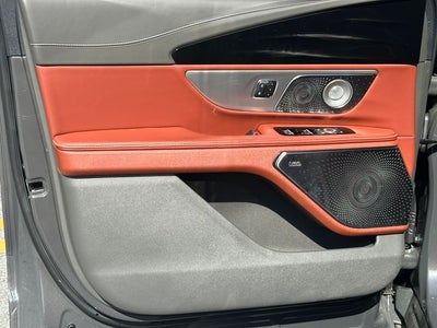 2025 Lincoln Nautilus Black Label