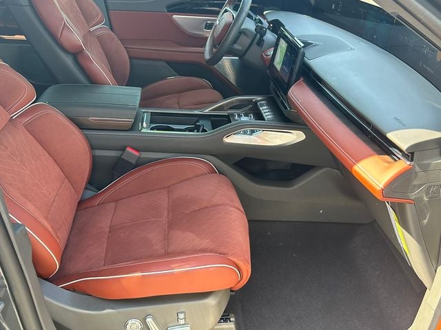 2025 Lincoln Nautilus Black Label