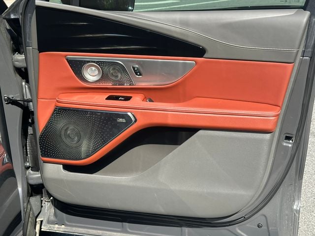 2025 Lincoln Nautilus Black Label