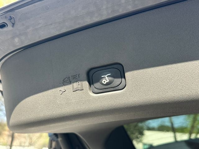 2025 Lincoln Nautilus Black Label