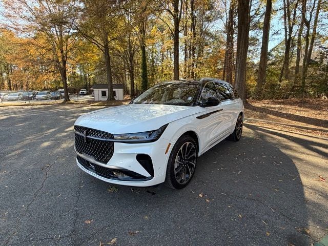 2024 Lincoln Nautilus Black Label