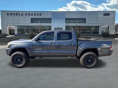 2010 Toyota Tacoma Base V6