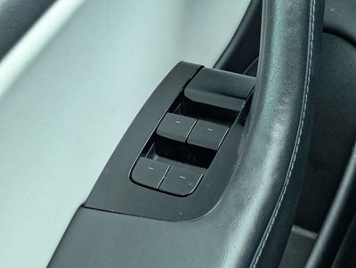 2019 Tesla Model 3 Base