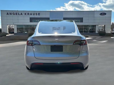 2025 Tesla Model Y Long Range