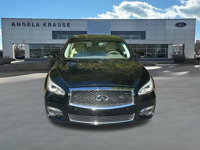 2018 INFINITI Q70 3.7 LUXE