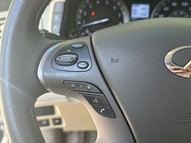 2018 INFINITI Q70 3.7 LUXE