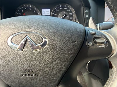 2016 INFINITI Q70 3.7X