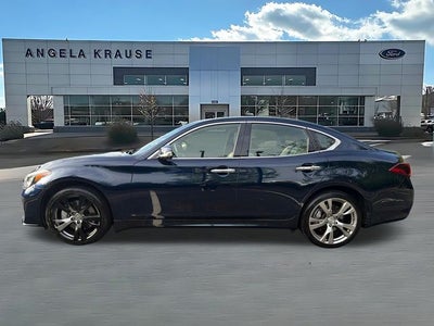 2016 INFINITI Q70 3.7X