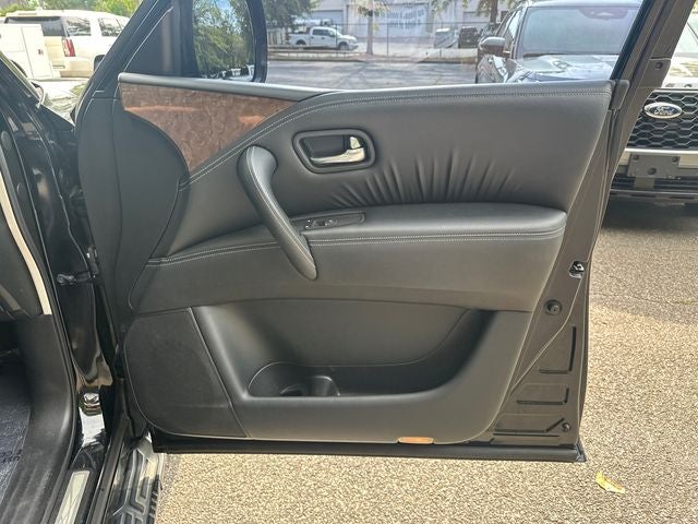 2016 INFINITI QX80 Base