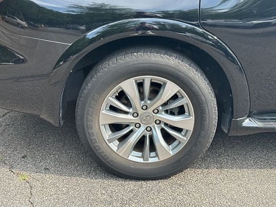 2016 INFINITI QX80 Base