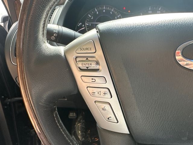 2016 INFINITI QX80 Base
